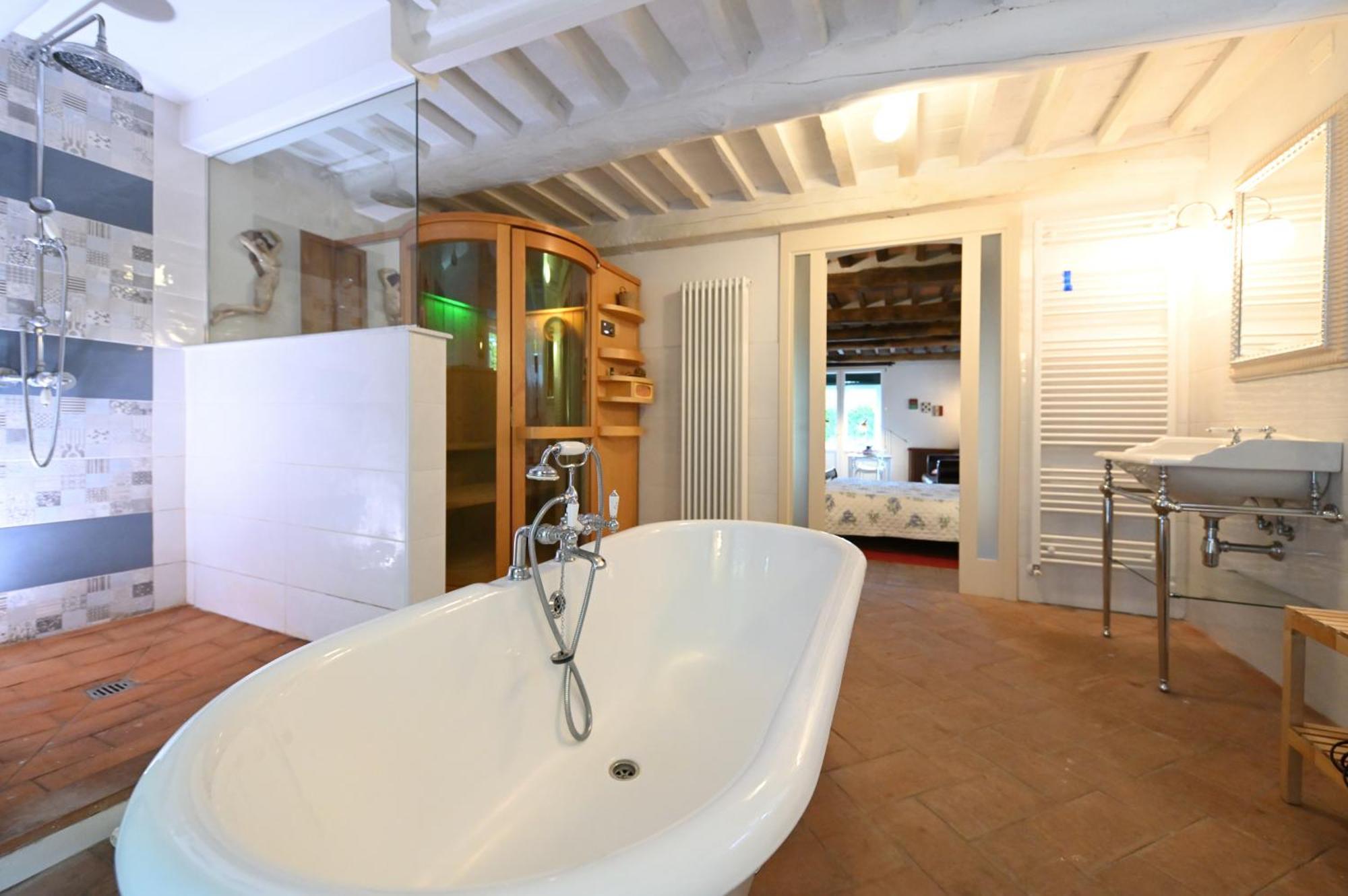 Villa Lucchesi Bagni di Lucca Exteriör bild
